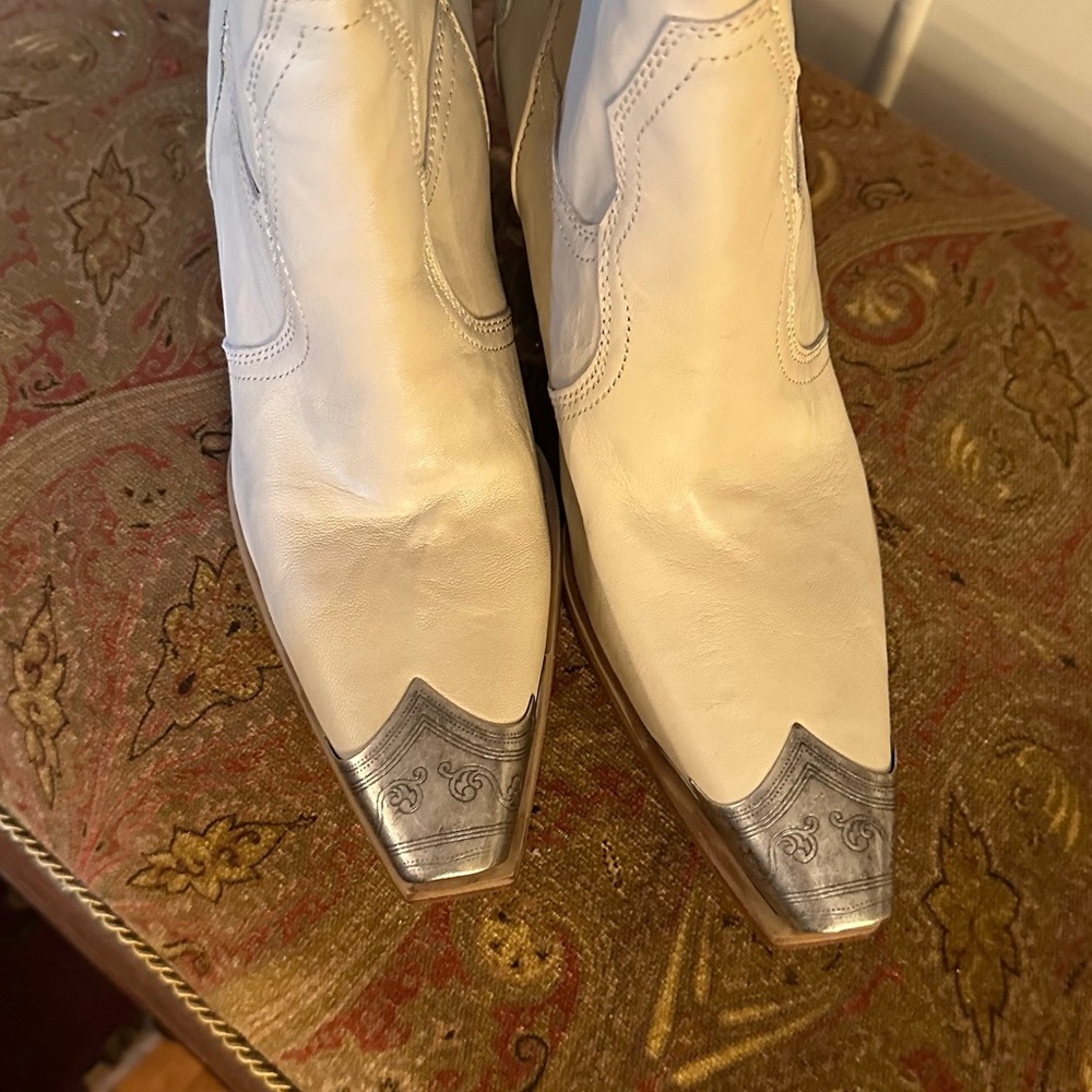 Brayden Tall Boots in Cream - Picture 4 of 7